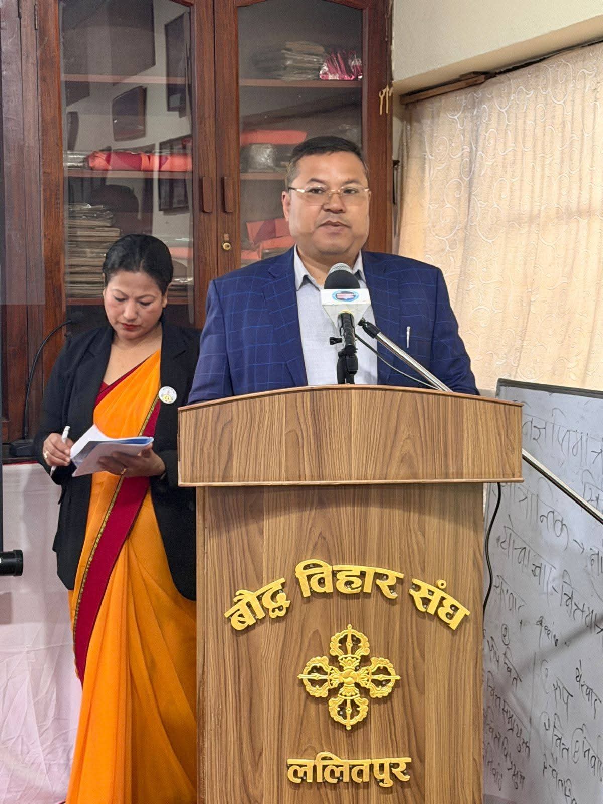 कृयासंग्रह संगोष्ठी पुस्तक बिमोचन